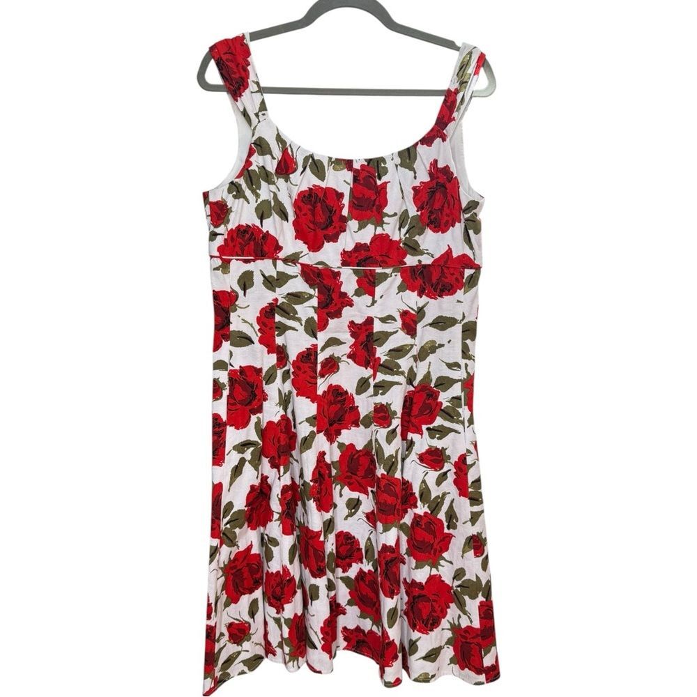 Maggy London Sleeveless Red Rose Vibrant Floral Pattern Cocktail Party Dress. 14
